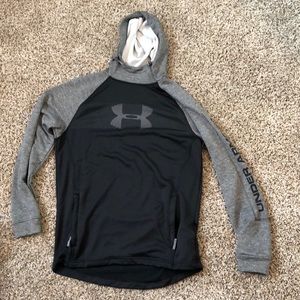 Under Armour ColdGear pullover hoodie